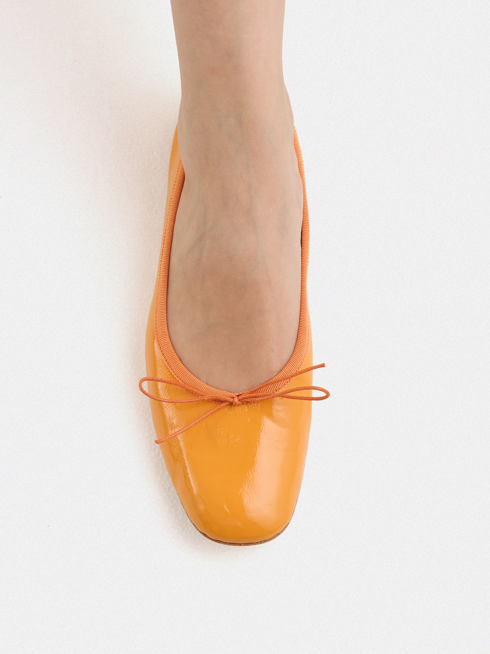 Claire Orange Patent