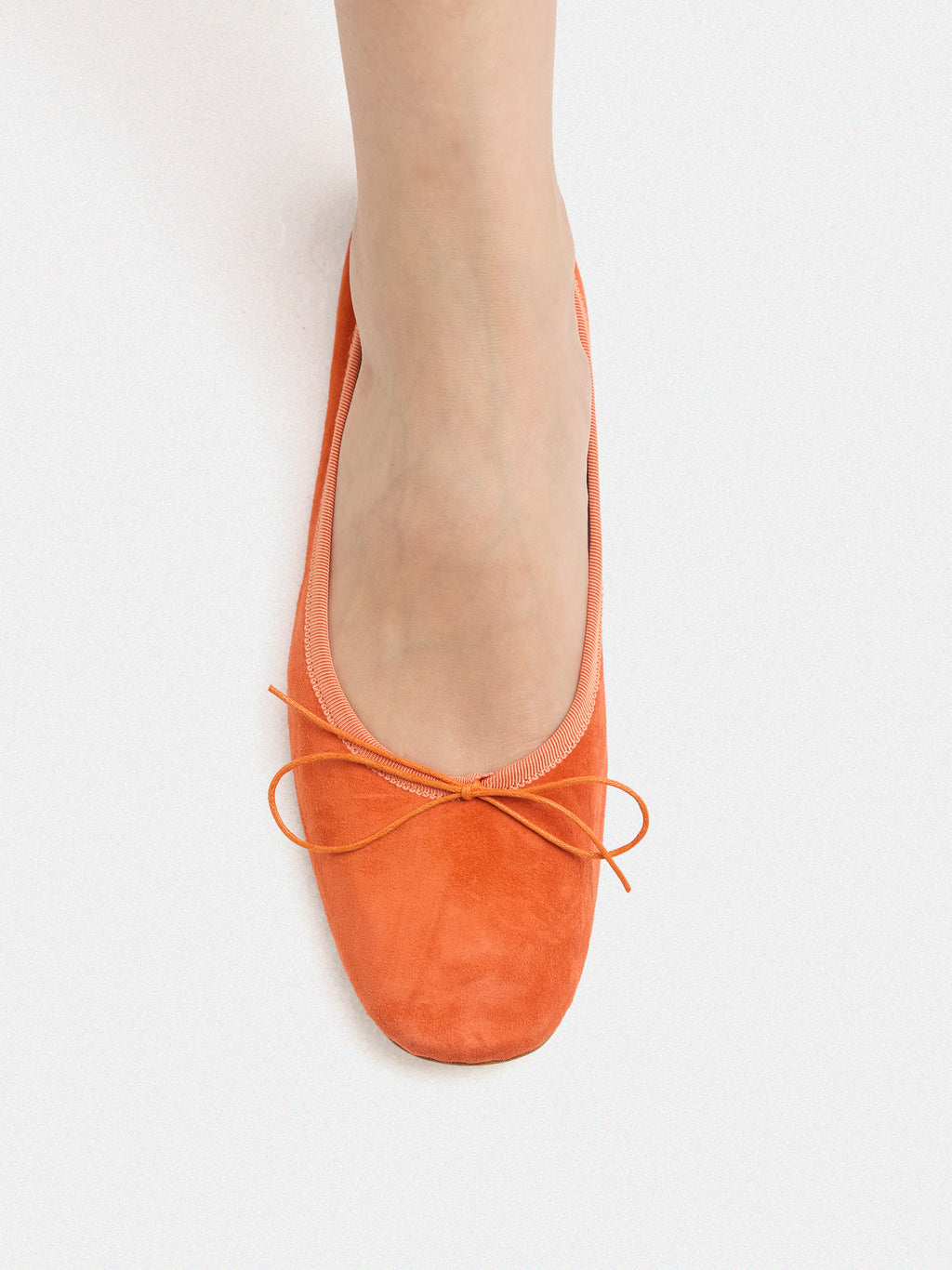 Claire orange