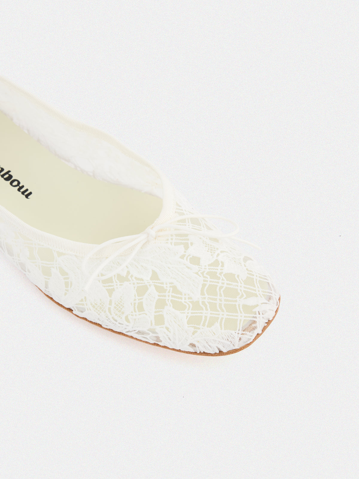 Claire Lace Magnolia