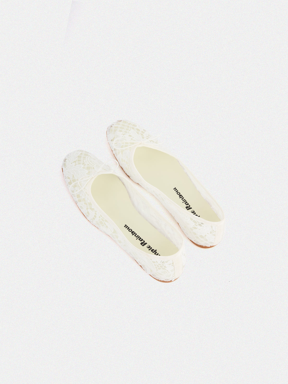 Claire Lace Magnolia