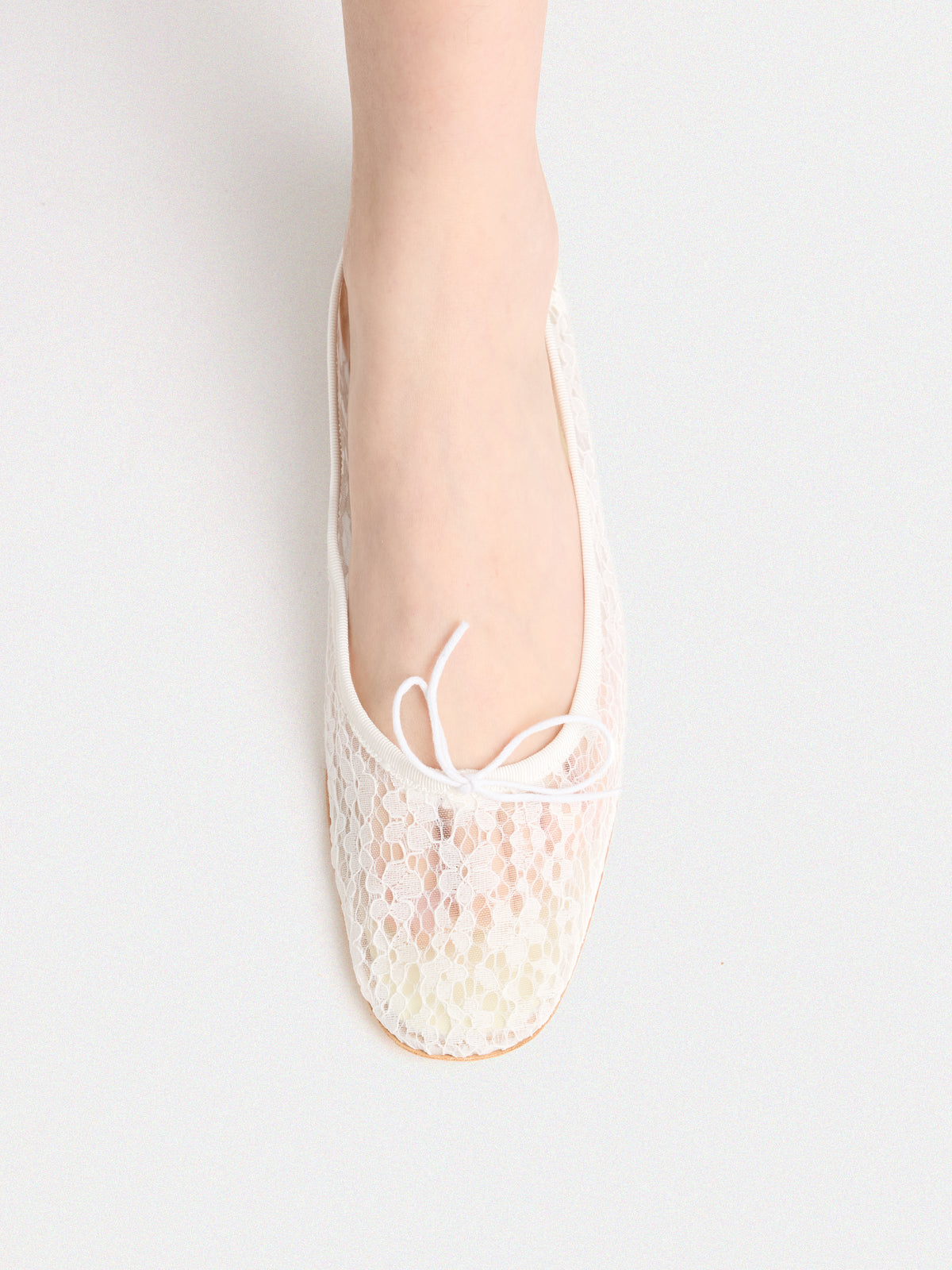Claire Lace Gardenia