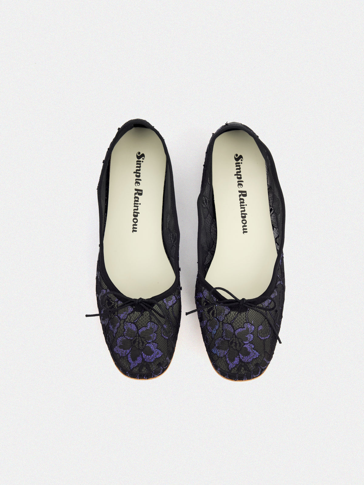 Claire Lace Iris