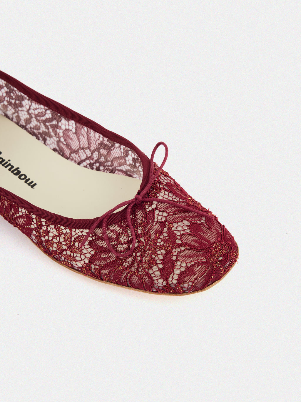 Claire Lace Dahlia