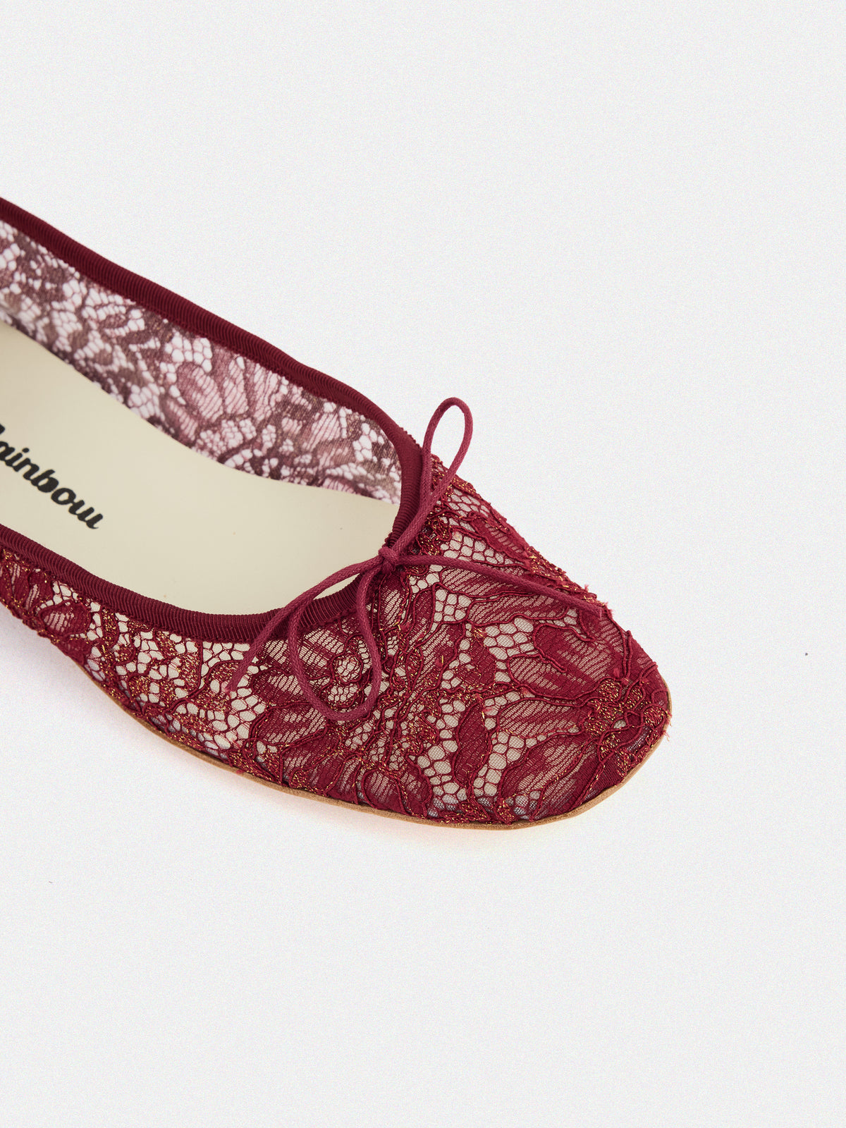 Claire Lace Dahlia